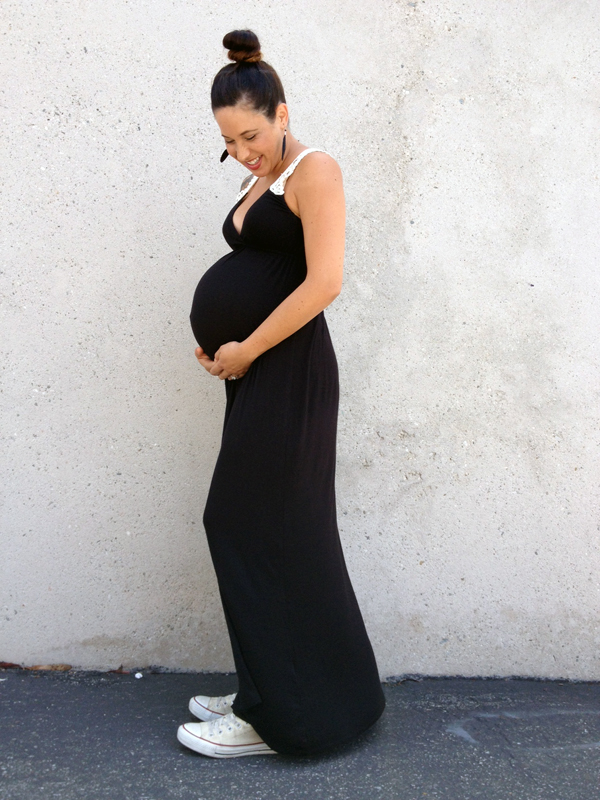 Maternity Street Style via MyCornerView