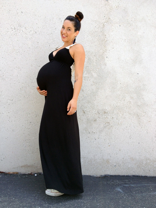 Maternity Street Style via MyCornerView